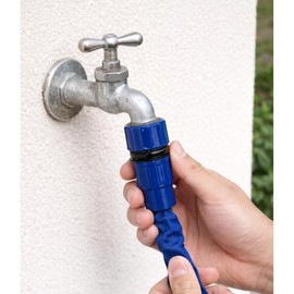 Manguera Expandible Magic Hose, Azul, 75 pies, con Boquilla de Rociado Multifunción, Ligera y Compacta