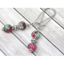 Vintage style green and red reconstituted jade earrings on chic stainless steel hoop earrings