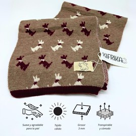 XIFRIKA Xifrica Warm Christmas Scarf, Ideal for Autumn and Winter Days. Available in Beige, Green and Brown, One Size Fits All, brown