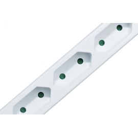 Meister Euro-Steckdosenleiste 3-fach - 1,4 m Kabel - weiß - Kunststoffleitung - IP20 Innenbereich - Schalter - Extraflach / Euro-Steckerleiste / Euro-Stecker / Verteilersteckdose / 7430140