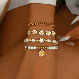 TseenYi Layered Pearl Daisy Bracelet Sets Stackable Pearl Stretch Bracelet Daisy Strand Bracelets Vintage Pearls Beaded Elastic Bracelets Multilayer Bangle Princess Wedding Jewelry