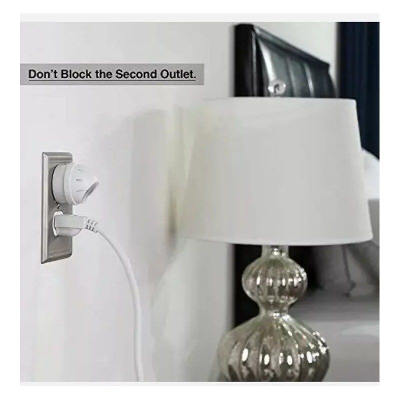 Intertek 4 Night Light LED White..Plug in with Auto Sensor