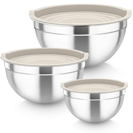 TeamFar Mixing Bowls, Stainless Steel Nesting Salad Bowls with Airtight Lids Set, For Serving/Mixing/Storing, Rust-proof & Heavy Duty, Dishwasher Safe, Set of 3-4.6/3 / 1.5 QT, Khaki