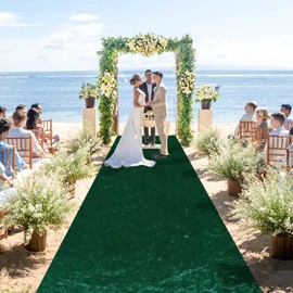 ROMANKAS Wedding Aisle Runner Green Carpet Runner Velvet Aisle Runner Rug 5x20FT Aisle Floor Runner Wedding Walkway Runner with Carpet Tapes Vintage Runner Rug for Beach Theme Party Decoration