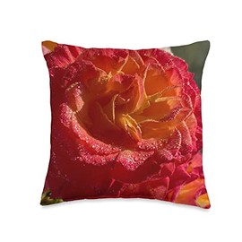 Cute roses and red flowers for girls and women Beautiful Rose Pattern with Morning dewdrops Flower Lover Throw Pillow, 16x16, Multicolor