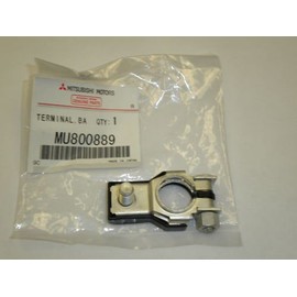 Genuine Mitsubishi Battery Positive Terminal Connector MU800889 Galant 2001 2002 2003 2004 2005 2006 2007 Eclipse 2001 2002 2003 2004 2005 2006 2007