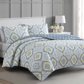 Martha Stewart Twin Size Quilt Bedding Set - 2 Piece, Soft Washed Microfiber, Printed Bedspread, Reversible, All Season, 1 Quilt, 1 Standard Pillow Sham, Blue & Gray, Medallion Print