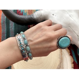 Elosee Turquoise Stone Western Style Textured Stretch Bangle Bracelet (Turquoise)