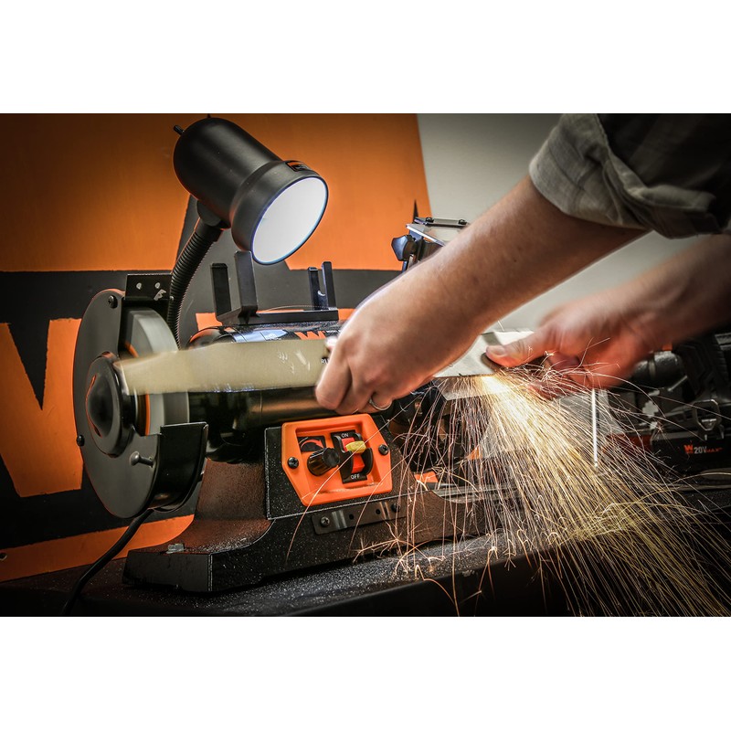 WEN BG625V 2.5-Amp 6-Inch Variable Speed Bench Grinder with Flexible