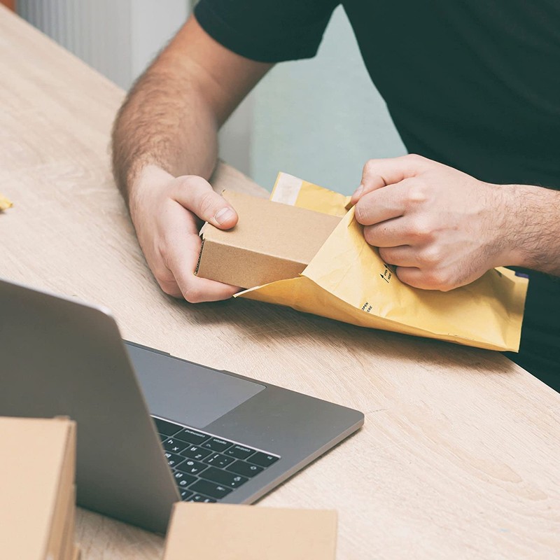 Brown Padded Envelopes with Polyethylene Inner Padding, for Documents with