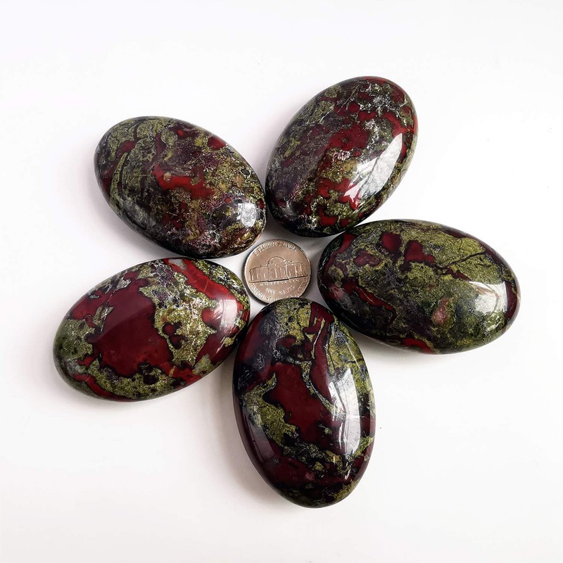 Manekieko Natural Dragon Blood Jasper Worry Stones Oval Palm Pockets