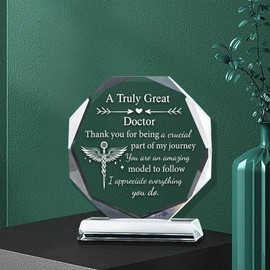 PLIGREAT Doctor Gifts for Women Men, Crystal Keepsake Thank You Gift for Doctors Doctor Appreciation Plaque Best Doctor Gifts for Doctors' Day Acrylic Decorative Signs Home Office Table Decor