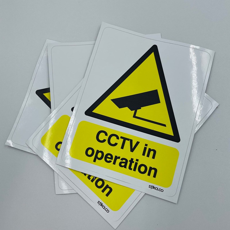 Pack of 4 CCTV camera in operation warning Sign, 5cm