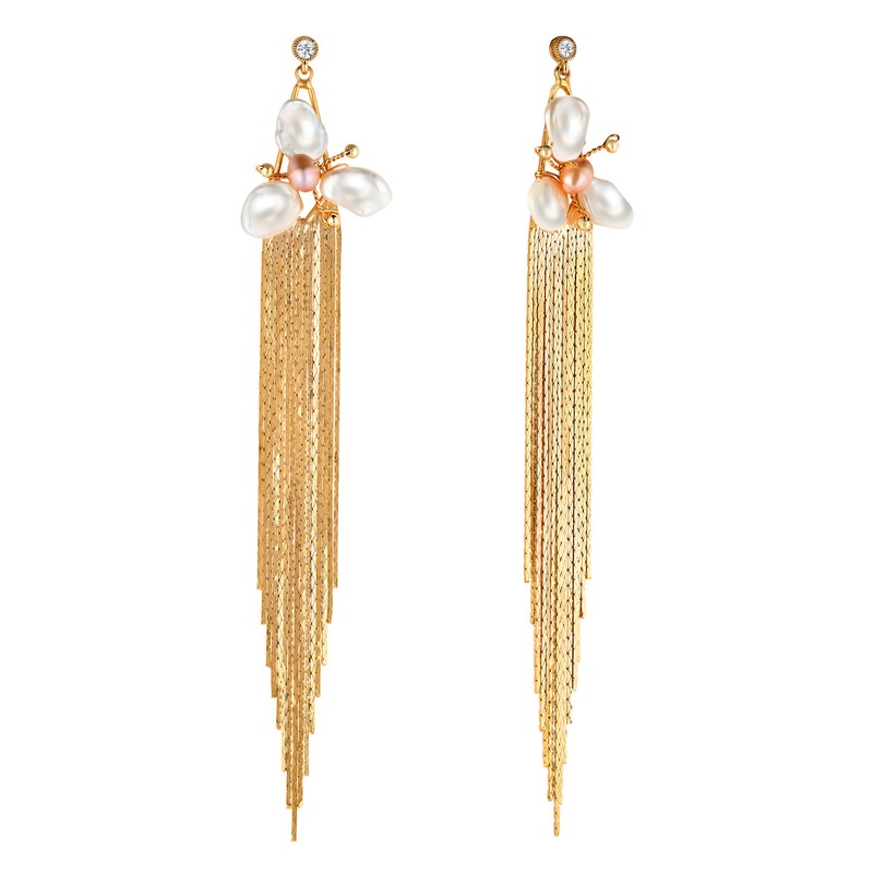 arete de perlas de agua dulce con borla larga de