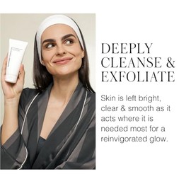 Germaine de Capuccini Exfoliante Facial  Limpiador Refrescante Diario para Aclarar Y Eliminar Puntos Negros  Piel Seca Y Con Tendencia Acneica  100 G 