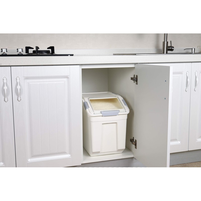 Flour Storage Container 25 lb (‎25 Liters) with Wheels Seal