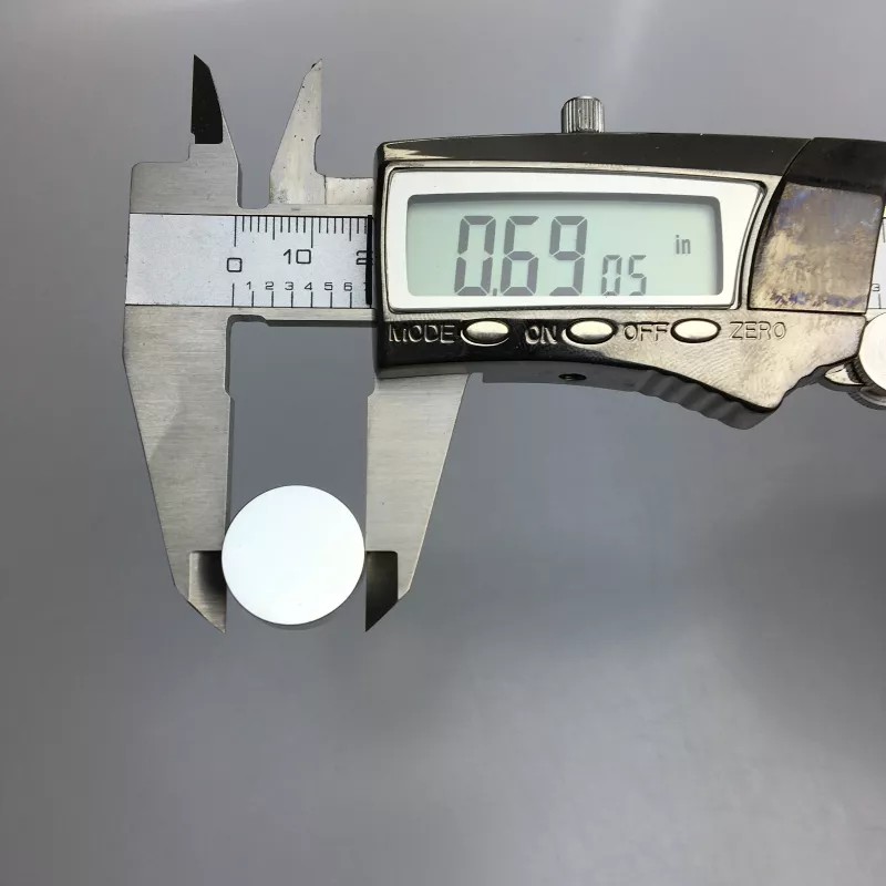 ITEZA LLC Stainless Steel Rust Free Metal Chrome Screw Cap