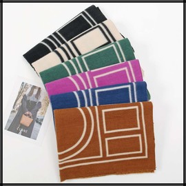 White Fang MA217 Women's Scarf, Autumn and Winter, Shawl, Large, Cold Protection, Warm, Elegant, Stylish,, white