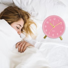 ICHOWHO Pink Alarm Clock for Girls Bedroom - Silent Analog Clock with Night Light, Non-Ticking Table Clocks for Heavy Sleep, Preppy Cute Desk Clocks Bedside Decor for Girls Teens Women