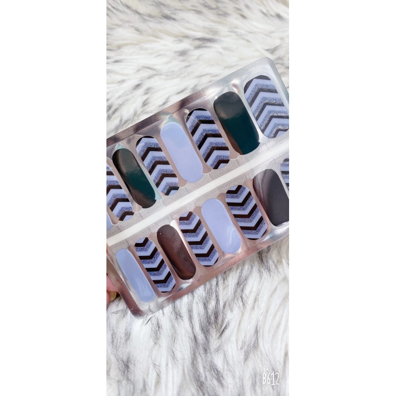 ManiCURE Nail Polish Chevron Waves Design, ManiCURE Real Nail Polish
