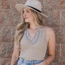 Flyonce Grey Statement Multi Layered Chunky Necklace, Vintage Boho Wood Beaded Strand Bib Collar Necklace for Women Guest Cocktail Party Dress