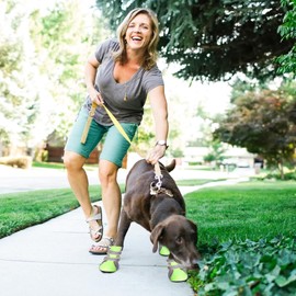 PETCUTE Dog Shoes, Paw Protection, Waterproof Dog Shoes, Non-Slip Snow Shoes for Dogs with Reflective Strap (Green XL-5.9 x 4.0 cm)