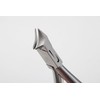 Nipper-type nail clippers for winding nails