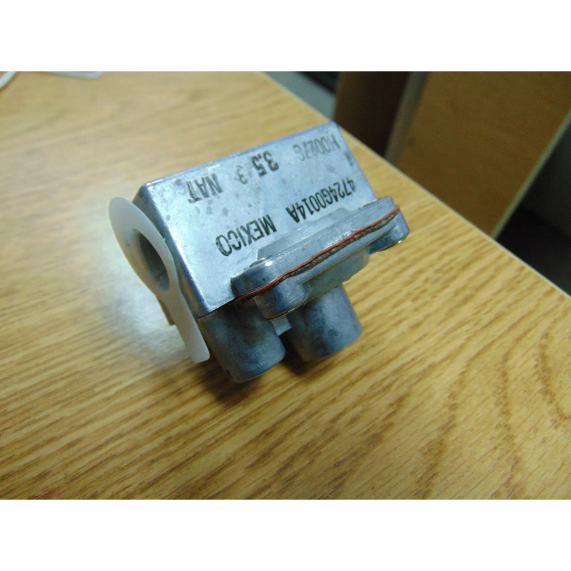 HARPER - WYMAN NATURAL GAS PRESSURE REGULATOR 1/2 3.5