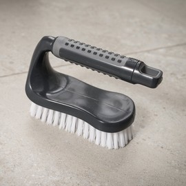 Addis ComfiGrip Floor Scrub Brush with Iron Handle, Metallic Graphite, 7 x 16 x 11 cm, 517700