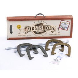 St. Pierre American Professional Horseshoe Set in Wood Case