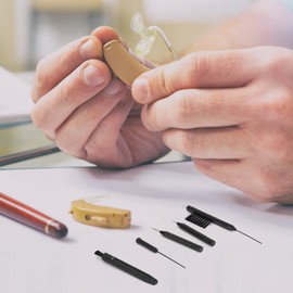 Hearing Aid Cleaning Tools Hearing Aid Cleaning Set Multifunctional Cleaning Brush for Hearing Aids Care Pack of 8