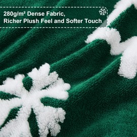 ASPMIZ 3 Piece Christmas King Size Comforter Set, Fluffy Christmas Tree Jacquard King Comforters, Winter Cozy Quilt Set with 1 Comforter 104 x 90 & 2 Pillowcases, Xmas Bedding Decoration, Green