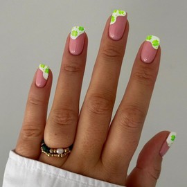 24Pcs St Patrick's Day Press on Nails Short Shape French Tip Fake Nails Green Four-leaf Clover Design, Square False Nails Shamrock Acrylic Artificial Nails Stick on Nails for Women Nail Art Decoration