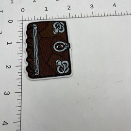 Hocus Pocus Book I Smell Children Iron-On Embroidered Patch #554 Bette Midler