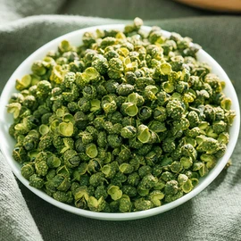 Green Peppercorns Dried Pepper Spicy Hot Premium Sichuan Spices Herbs (250g)