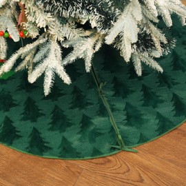 CROWNED BEAUTY Christmas Tree Skirt Collar 48 Inch Green Xmas Pine Trees Faux Fur Soft Plush Decoration TS35-48