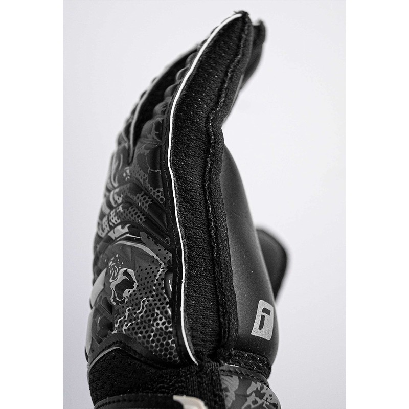 Reusch Attractive Solid Finger Support Junior Goalkeeper Gloves with Good