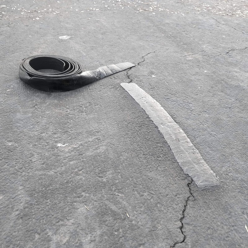 Asphalt Crack Filler Tape for Tarmac Parking lot and Driveway