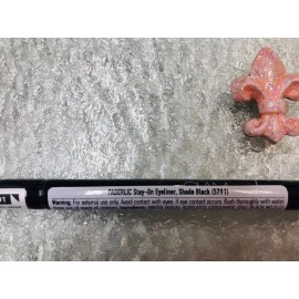 Faberlic Glam Team Make Up Stay-On Eyeliner Pen Color Black 5791 perfect thin line