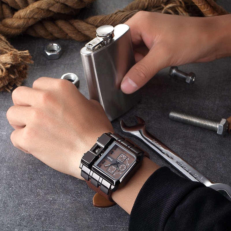 OULM Luxury Quartz Watch Men Square Dial Leather Band Watches