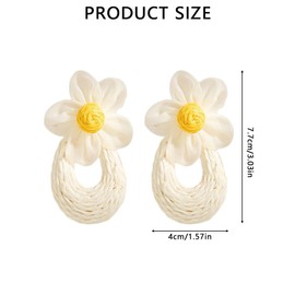 XFSRG Bohemian Raffia Flower Woven Lightweight Summer Earrings Handmade Transparent Fishnet Flowers Drop Natural Raffia Earrings for Women, Rafia