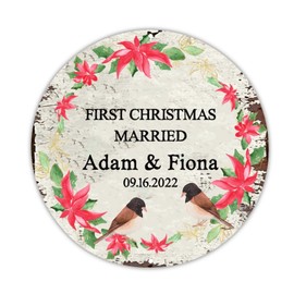 Welcome Sign First Christmas Married Round Aluminum Sign Mr & Mrs Name Custom Mistletoe Wreath Sign Christmas Joy Metal Sign Wall Art For Party Graduation Birthday Garden 12x12in