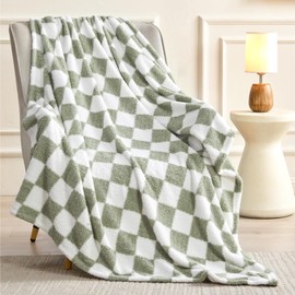 BEDELITE Checkered Blanket - Reversible Soft Cozy Fuzzy Blanket, 350GSM Warm Fluffy Throw Blanket for Couch, Bed, Travel (Sage Green, 50" x 60")