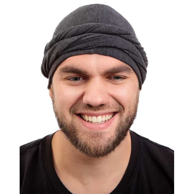 Gorra de calavera preatada con forro de satén de seda