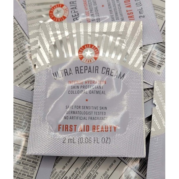 First Aid Beauty 50 X FIRST AID BEAUTY ULTRA REPAIR