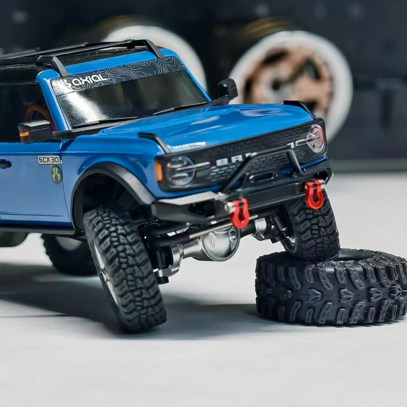 MEUS RACING SCX30 Axles with Universal Axle Shafts for Axial