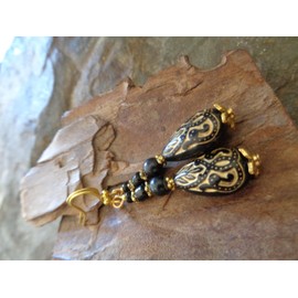 ◦•●◉✿ SCHWARZ GOLDENE TROPFEN ✿◉●•◦ lange schwarz - goldene Ohrringe mit Acryl, Glas & Metall