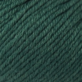GISIMO 100% Merino Wool Yarn, 6-Ply Luxurious and Soft Yarn for Hand Knitting & Crocheting, 1.76 OZ/50g, 127 yds/116 Meters (Green, 1 Ball)