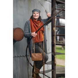 KNIT FACTORY - Coco hat - knitted winter hat with wool for men and women - slouch beanie - high quality, charcoal,