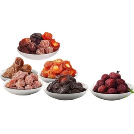 Five types mixed with fruit at 10.58oz/300g. Snowflake green plum, Yangmei, Ximei, semi dried plum, green plum, and mixed dried fruit.